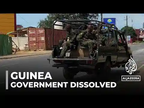Military leaders dissolve government in Guinea