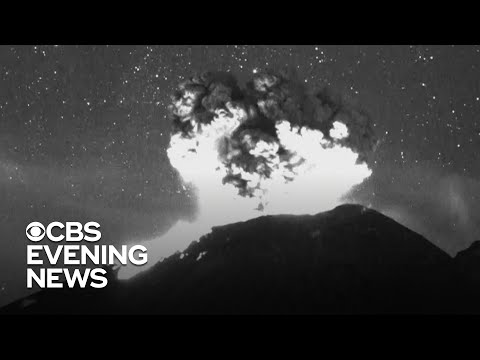 Mexican volcano El Popo erupts, triggering an earthquake